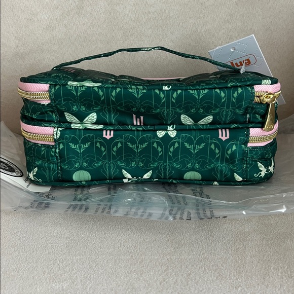 NWT Wicked x Lug Double Decker Cosmetic Case in Friends For Good 💚🩷 - Picture 2 of 10